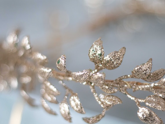 Gold Elven Crown, Gold Leaf Diadem, Elvish Flower Crown, Leaf Fairy Crown,  Golden Leaf Tiara, Glitter Leaves Crown, Fantasy Headpiece Halo -   Denmark