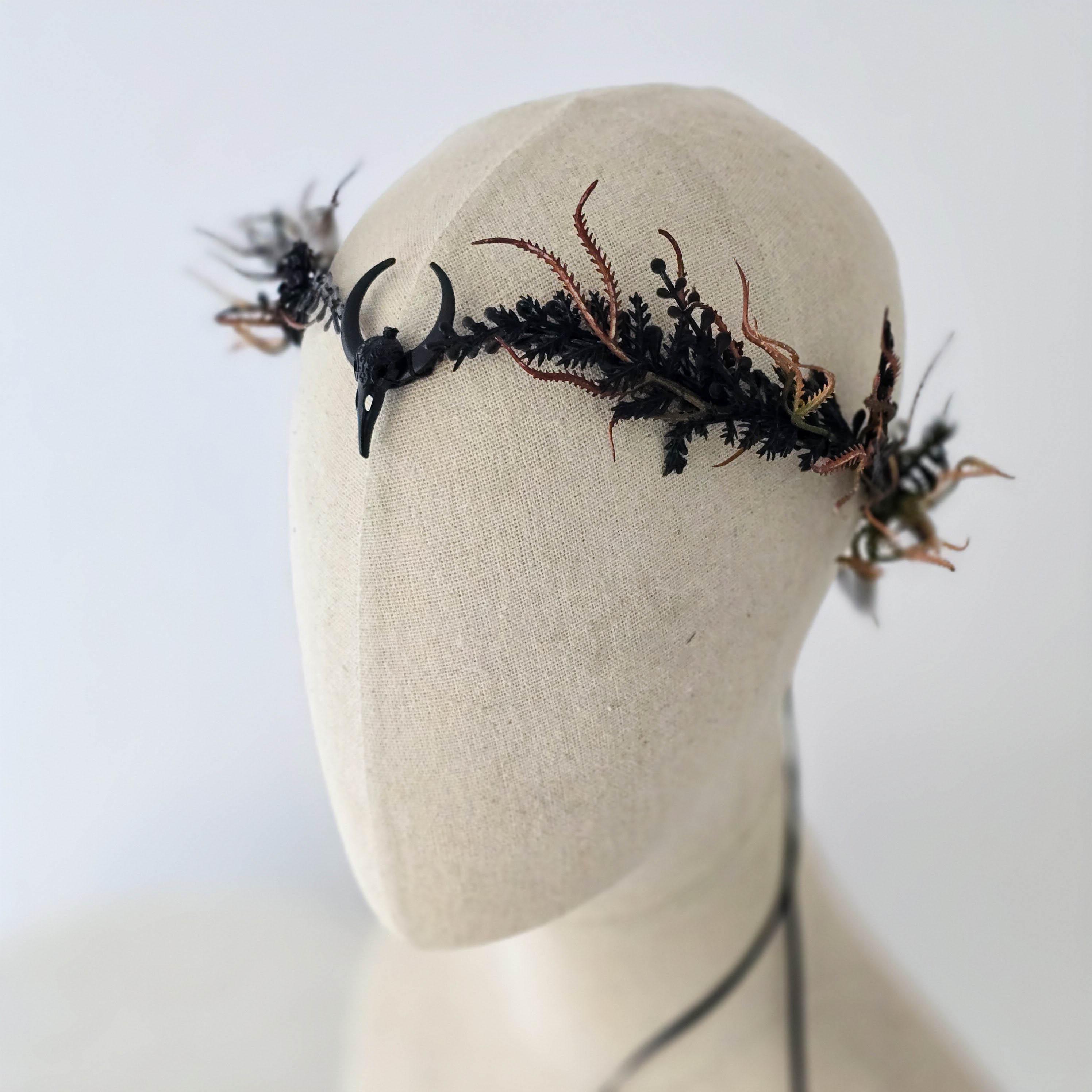 Black Elf Flower Crown Gothic Raven Skull Headpiece Witch Headband Costume Acces MOSTORY Handmade Black Feather Crown - Gothic Witch  main image 3