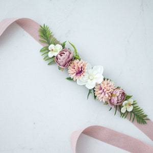 Pale pink white flower sash for wedding dress, flower belt for baby shower, flower belt for pregnancy, flower girl belt or flower crown image 3