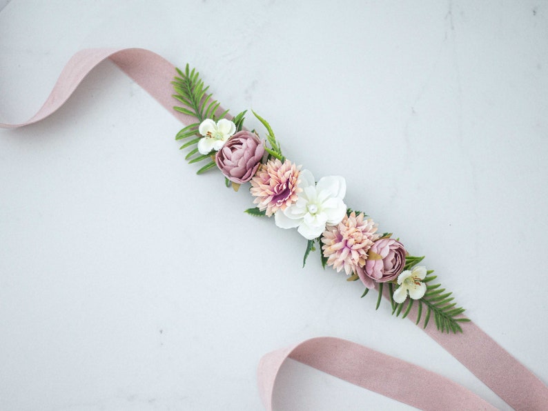Pale pink white flower sash for wedding dress, flower belt for baby shower, flower belt for pregnancy, flower girl belt or flower crown image 3