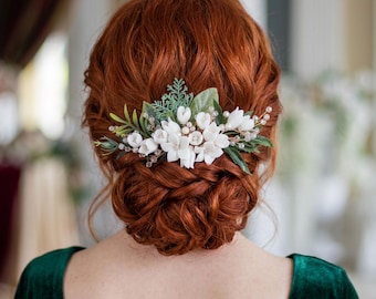 White Floral Bridal Hair Comb: Faux Flower Wedding Hairpiece