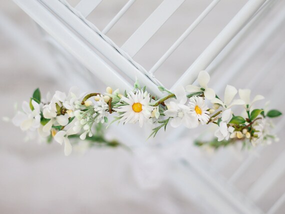 daisy flower crown