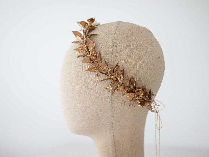 Gold leaf crown, greek flower crown, gold leaves headband, goddess gold headband, gold fern leaf wreath, golden headpiece, flower girl halo image 6