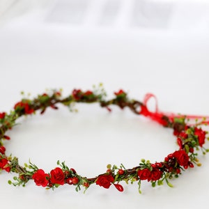 Dainty flower crown red, rustic wedding crown, bridal hair crown, flower halo