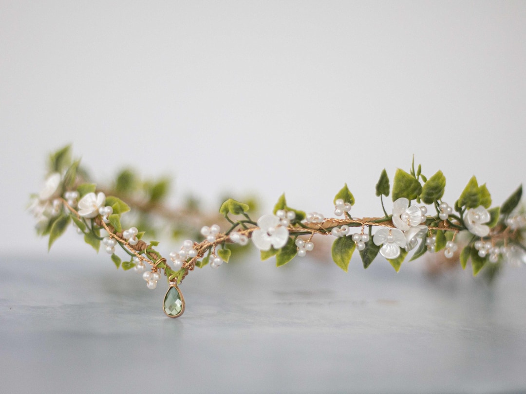 Elven Crown for Fantasy Wedding: Green & White Fairy  display picture 3