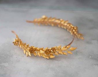 Gold leaf headband, greek flower crown, dainty leaf head band, gold leaves fascinator, goddess gold headband, golden headpiece, flower girl
