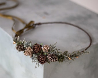 Winter flower crown wedding, pine cone head wreath, forest floral headpiece, christmas floral headband, pinecone headpiece, flower girl halo