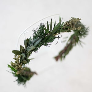 Dried green leaf headband, greenery hair crown wedding, woodland hair wreath, forest flower head piece, bride bridesmaid flower girl halo