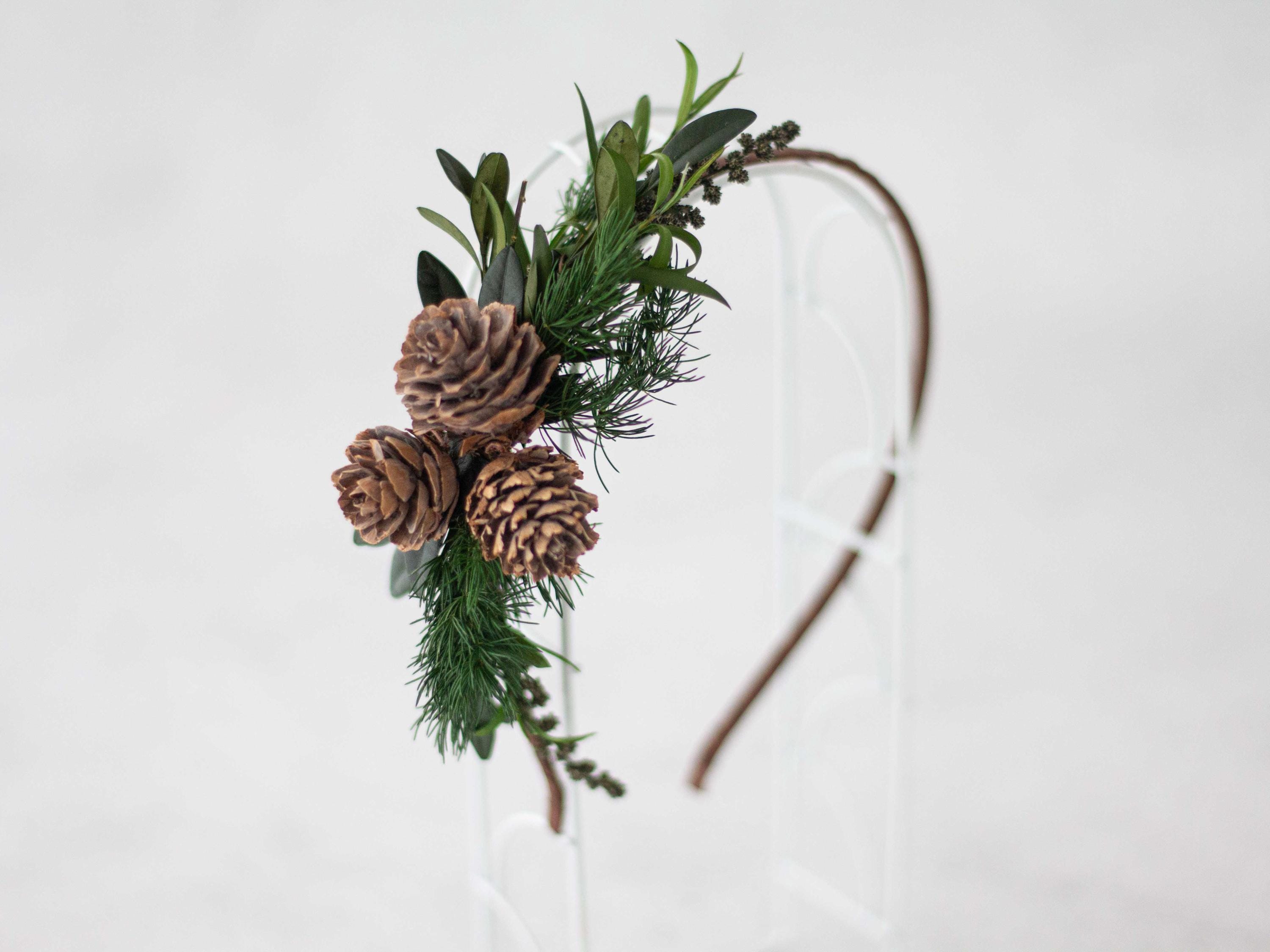 Forest headband with pinecones, dried leaf crown wedding, green hair wreath, woodland flower head piece, bride bridesmaid flower girl halo