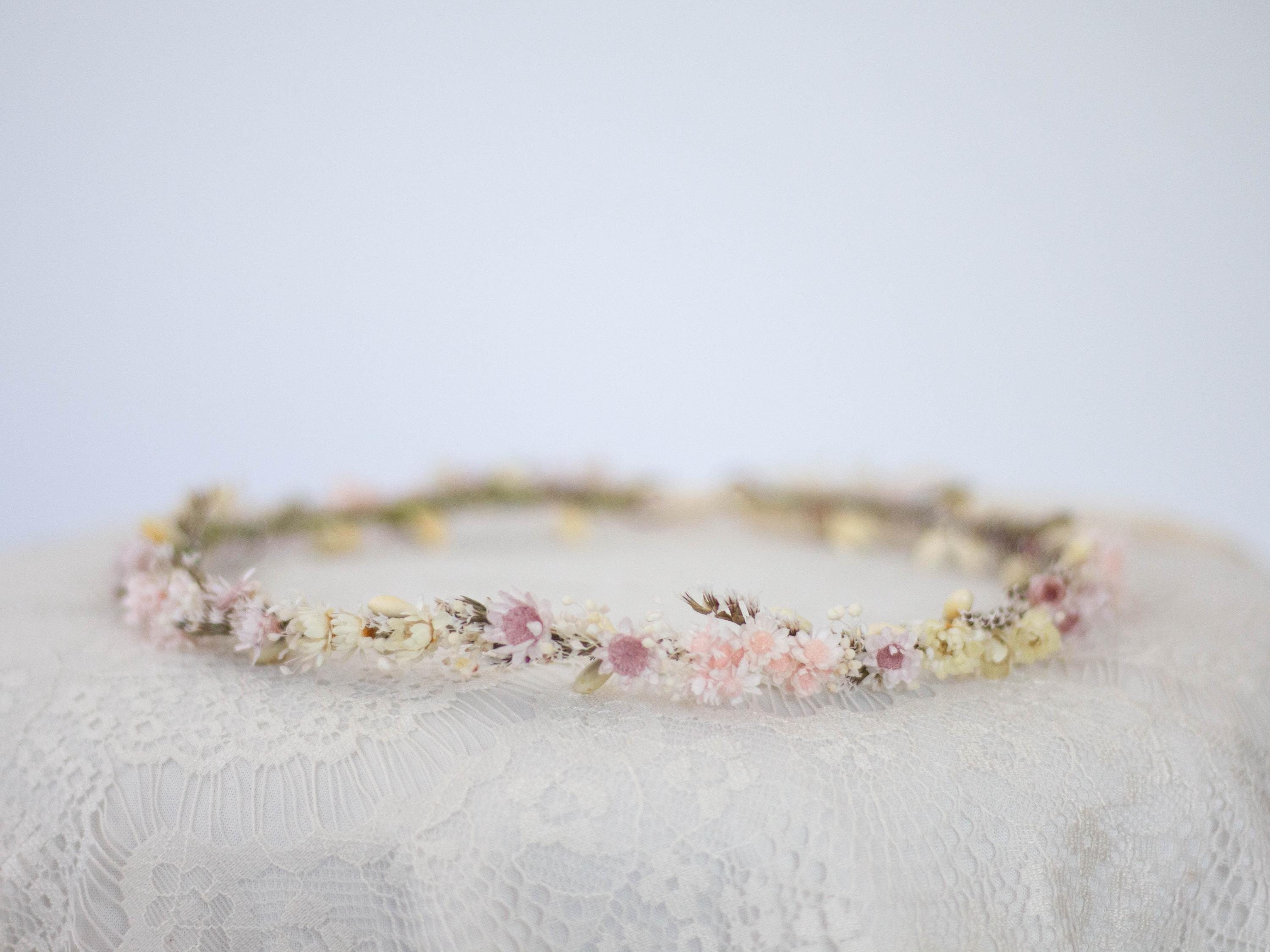 Natural dried flower crown, dusty rose hair wreath, dainty flower headpiece for bride, romantic hair piece for bohemian woman