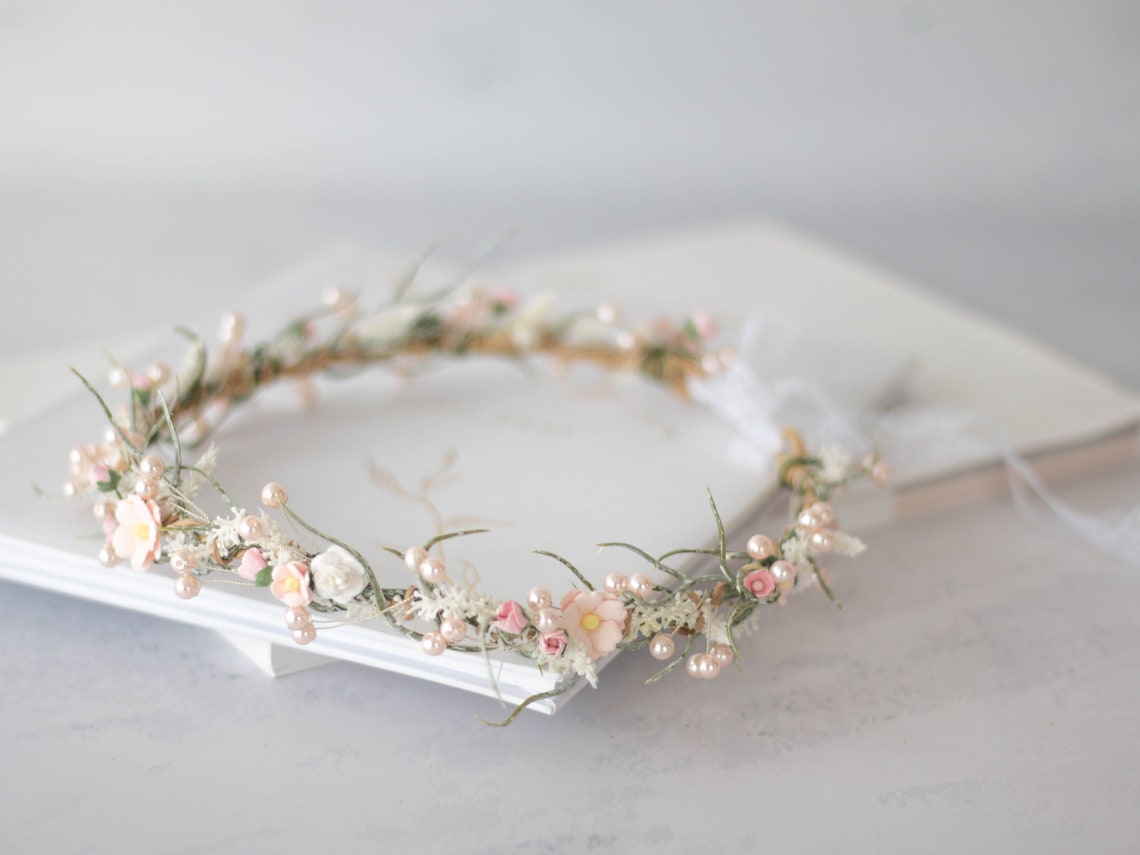 dainty flower crown