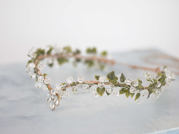 Woodland Elf Tiara: Floral Fairy Crown With Leaves and  display picture 1