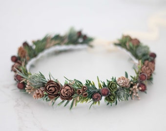 Woodland flower crown, forest hair accessories, winter head wreath, pine cone wedding headpiece, christmas photo props, flower girl halo