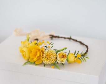 Yellow flower crown wedding, daisy daffodil flower hairpiece, boho flower headband, bride bridesmaid headpiece, bohemian flower headdress