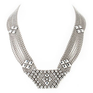 N5-AS Collar de plata antiguo