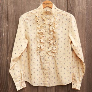 Vintage 70&#39;s Light Yellow Floral Print Ruffle Front Button Down Shirt