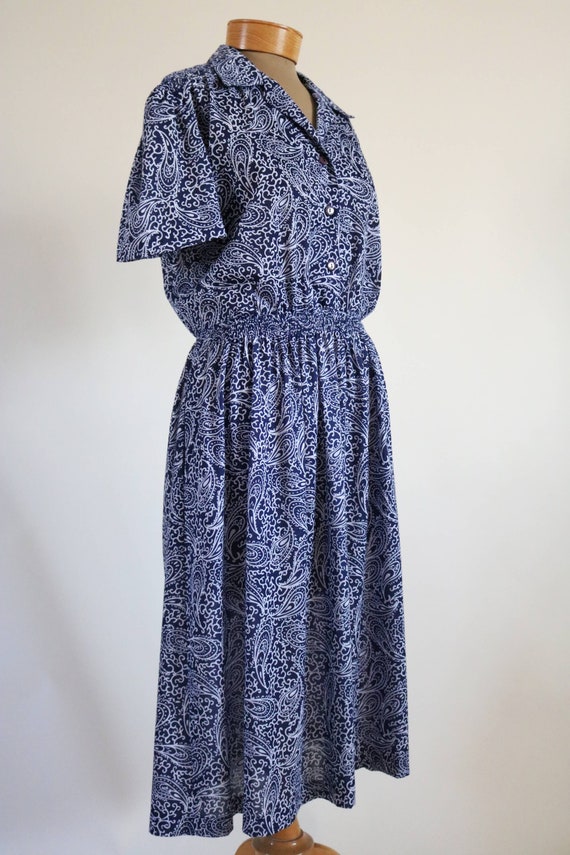 Vintage 1980's Blue and White Paisley Shirtwaist … - image 3