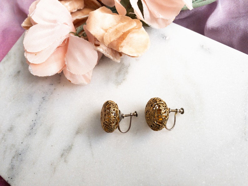 Antique Gold Plated Round Filigree Screw Back Earrings image 2