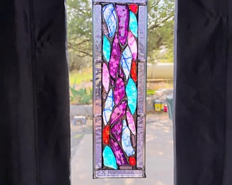 Adorno colgante de vidriera - Moderno, abstracto y contemporáneo - Brillantes gemas de vidrio fusionado hechas a mano y coloridas - Regalo