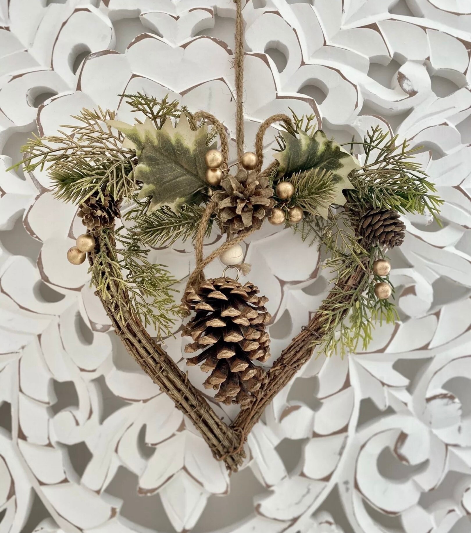 Willow Heart Christmas Wreath With Gold Pinecone and Berry Etsy UK
