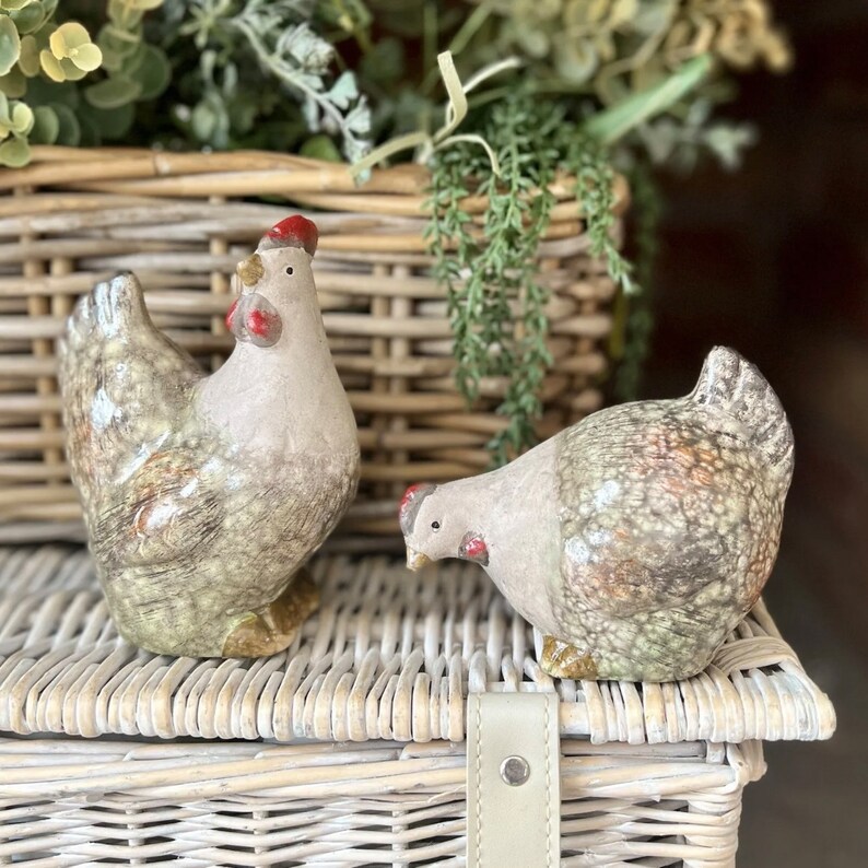 Set 2 Terracotta Chicken Ornaments Rustic Pottery Hen Figurines Home Garden image 1