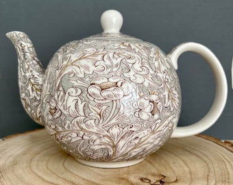 William Morris Bachelors Button Fine China Teapot Kitchen Dining Tea Pot Duck egg Blue