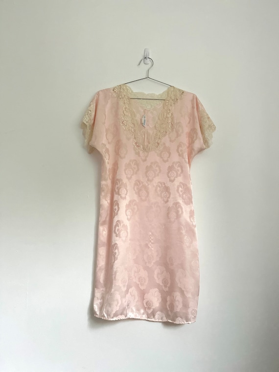 1940s Pale Pink Satin 100% Rayon and Cream Lace E… - image 3