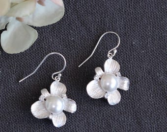 Silver Hydrangea Drop Pearl Earrings: Flower Bridesmaid Earrings Necklace Set Spring Wedding Gift Jewelry