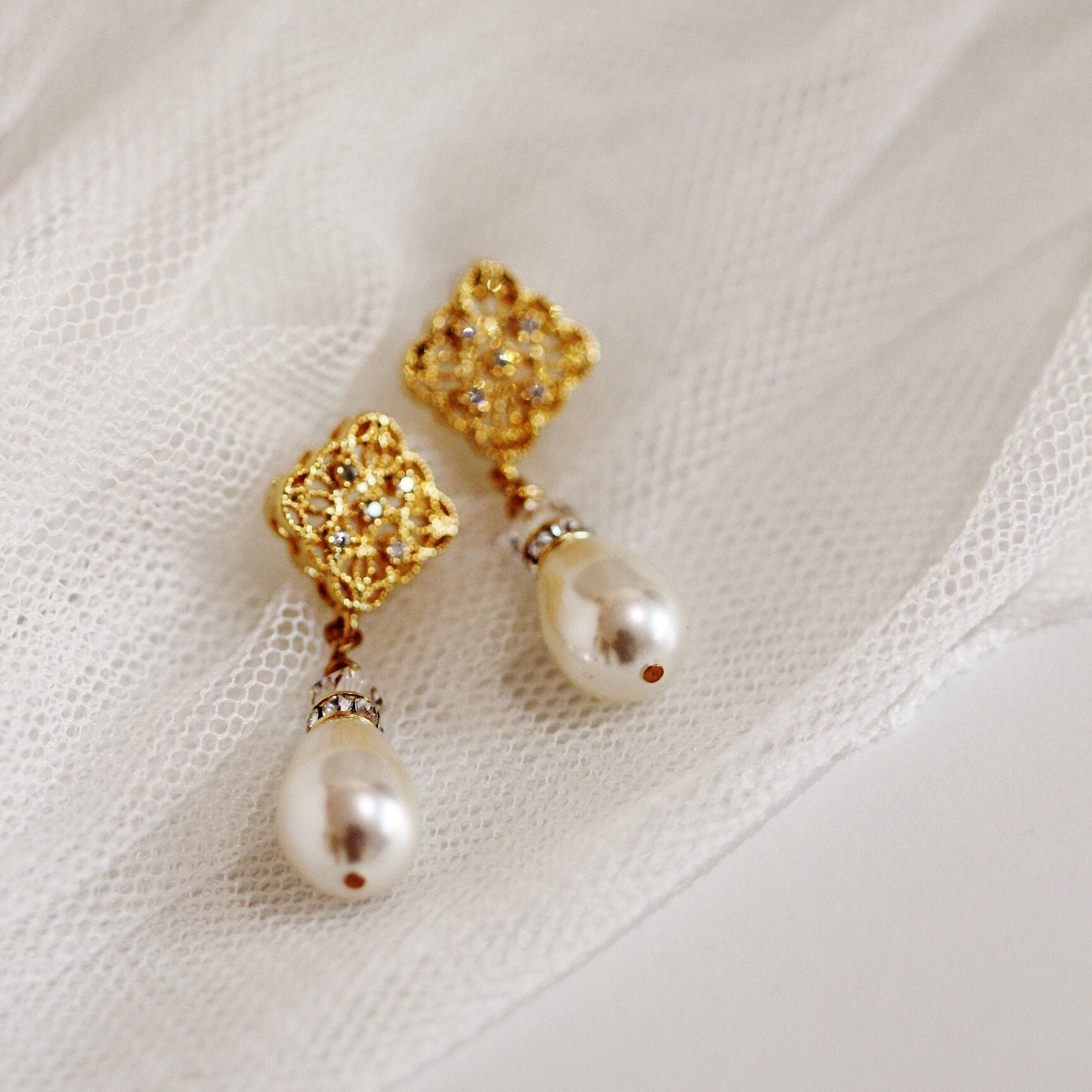 vintage style wedding earrings