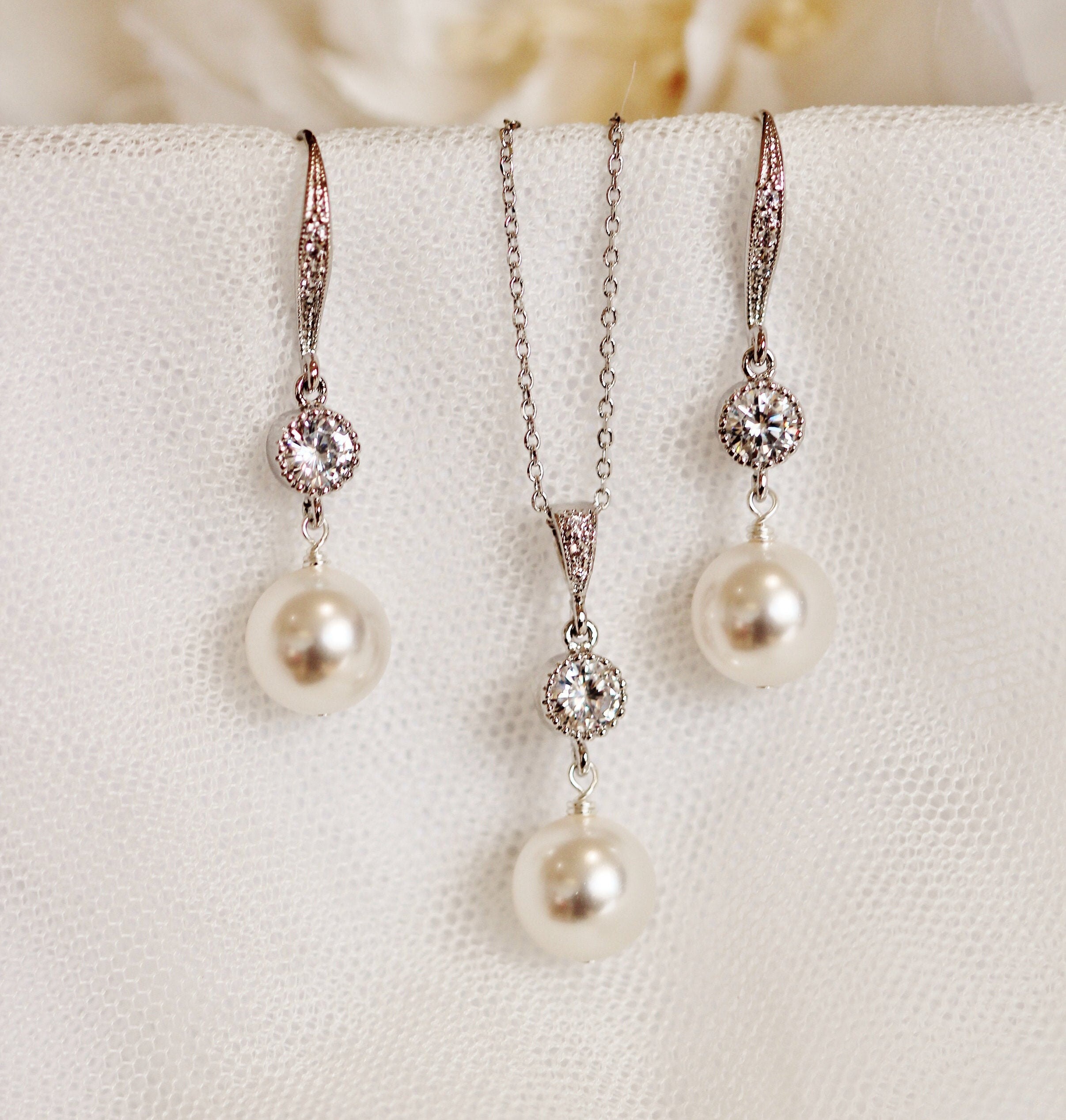 Bridal Earrings, Pearl Drop Earrings, Bridesmaid Earrings, White Ivory