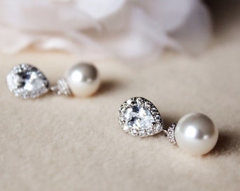 Pearl Bridal Earrings, Pearl Wedding Jewelry, Classic Pearl Earrings, Drop Pearl Bridesmaid Earrings, Pearl Bridal Jewelry E104