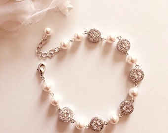 Pearl Bridal Bracelet, Pearl Wedding Bracelet For Bride, Pearl Bracelet, Wedding Round Halo Crystal Bracelet, Dainty Bridal Jewelry B120 c