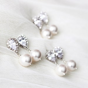 Bridesmaid Earrings Set Bridesmaid Gift Set, Bridesmaid Jewelry, Pearl Earrings Set Wedding Jewelry Bridal Party Gifts E108