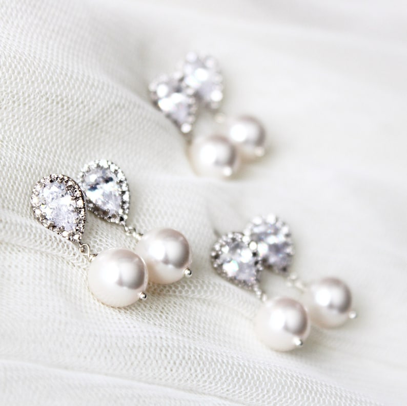 Bridesmaid Earrings Set Bridesmaid Gift Set, Bridesmaid Jewelry, Pearl Earrings Set Wedding Jewelry Bridal Party Gifts E108 image 1