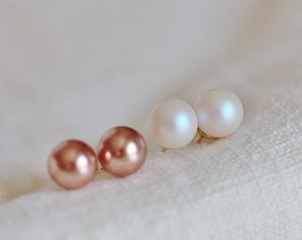 Minimalist Bridesmaid Studs Set of 5 6 7 8 9 Rose Gold White Pearl Studs Wedding Earrings, Bridal Party Bridesmaid Gifts Bulk Sale 8mm Pearl