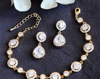 Gold Bridal Jewelry Set, Halo Bridal Earrings Drop Earrings Crystal Wedding Bracelet Set in Gold Silver Wedding Jewelry Set For Brides, E107