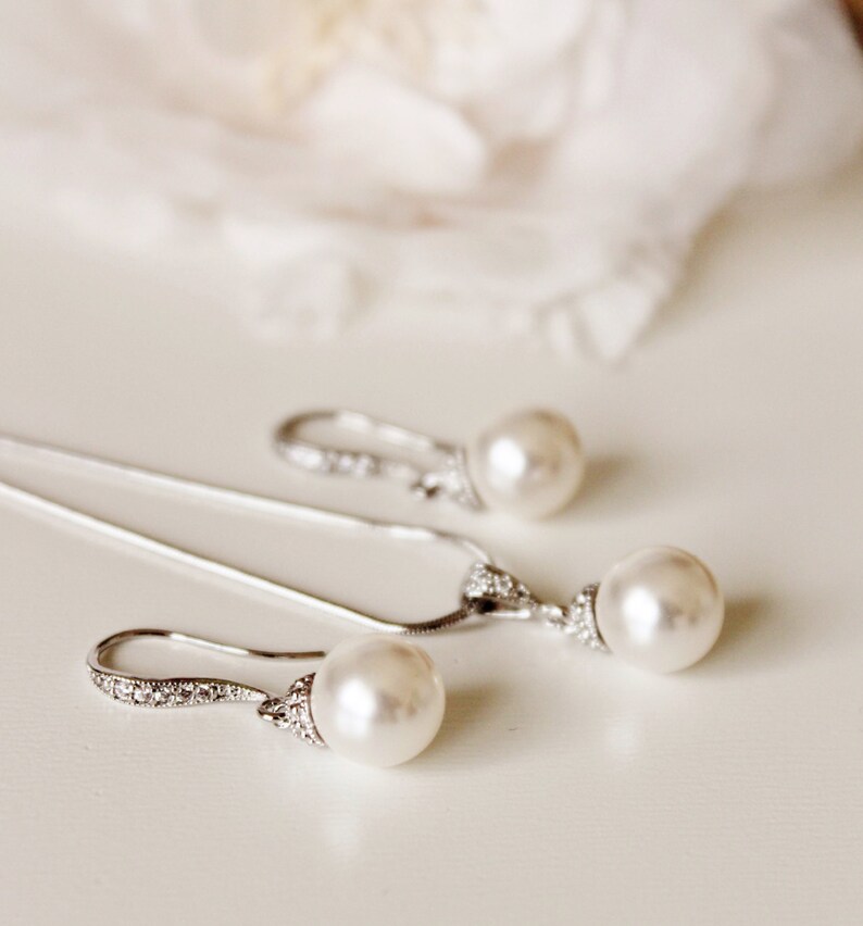 Pearl Wedding Earrings Simple Pearl Bridal Earrings image 2