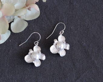 Silver Hydrangea Drop Pearl Earrings: Flower Bridesmaid Earrings Necklace Wedding Gift Jewelry