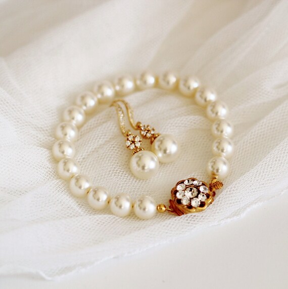 Vintage pearl sale wedding jewelry sets