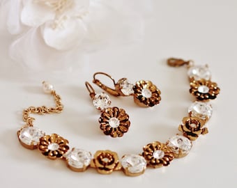 Vintage Gold Romantic Bridal Jewelry Set with Floral Crystals Nature and Glamour, Dreamy Garden Wedding Jewelry Set for Brides