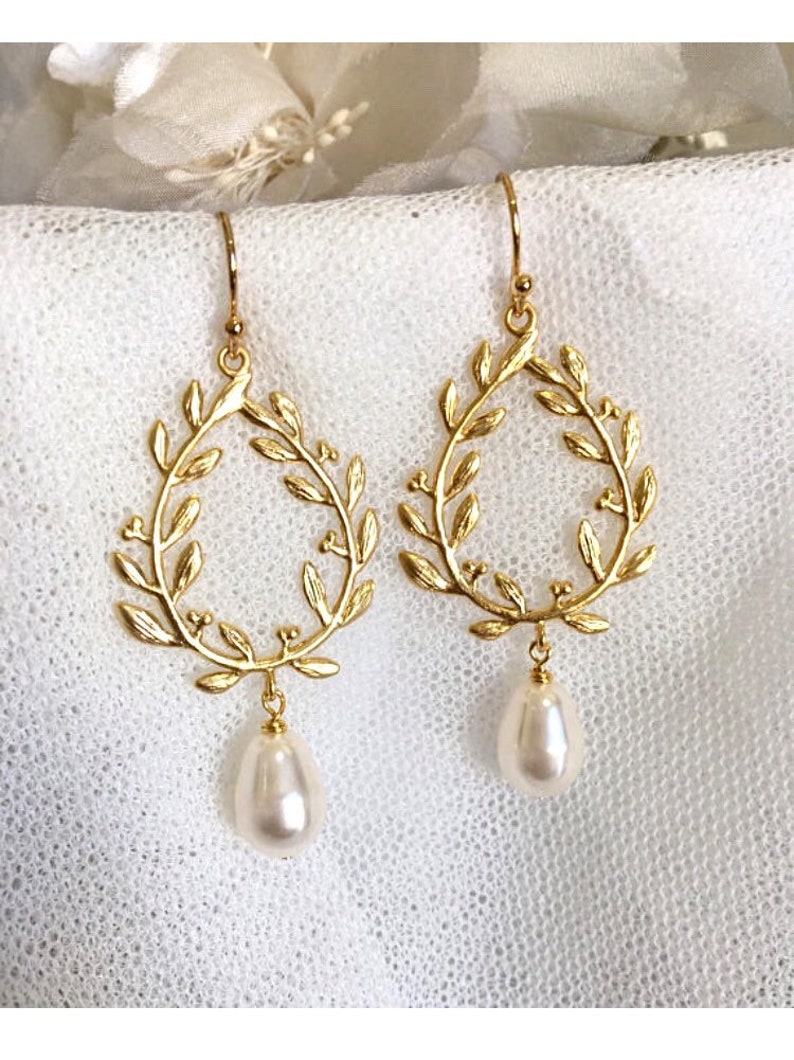 Sage Green Pearl Earrings Gold Laurel Wreath Olive Leaf Etsy