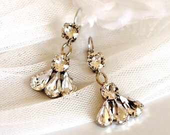 Statement Silver Bridal Chandelier Earrings – Art Deco Crystal Drop Earrings for Wedding or Formal Event E204
