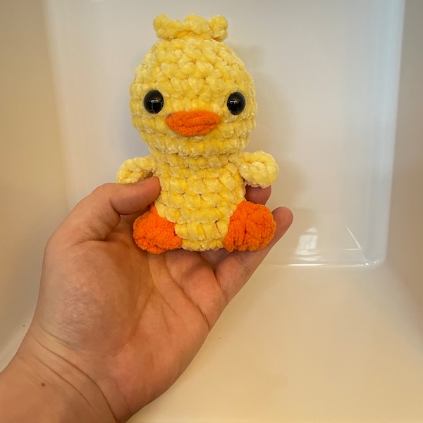 Yellow Crochet Chick Plushie/Stuffed Animal/Amigurumi