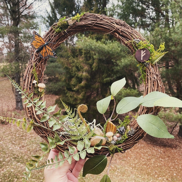 Large Prosperity Portal Wreath » Citrine, Imperial Topaz, Prophecy Stone, US Currency, Pyrite, Moonstone, Fehu » Intentional Home Decor