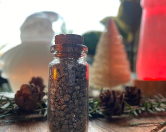 Tiny Glass Vial of Pyrite Faerie Dust » Pyrite Infused Sand » Gemstone Sand