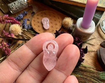 Crystal Goddess Miniature Totem » Tiny Goddess Crystal » Reiki Infused Divine Feminine Carving