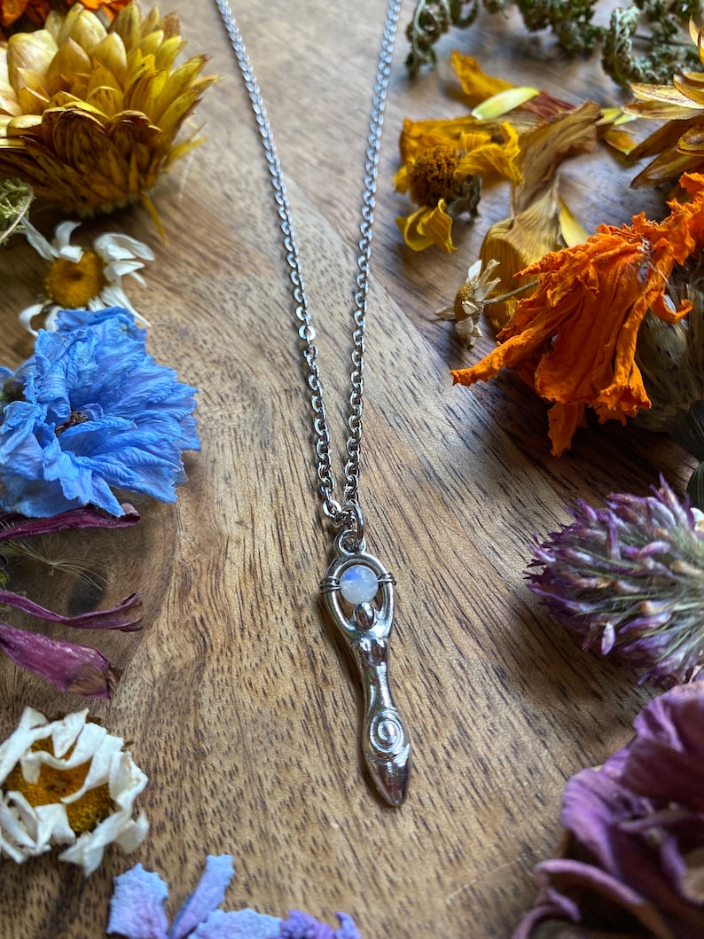 Custom Crystal Goddess Necklace Handmade Goddess Necklace with the Stone of Your Choosing image 10