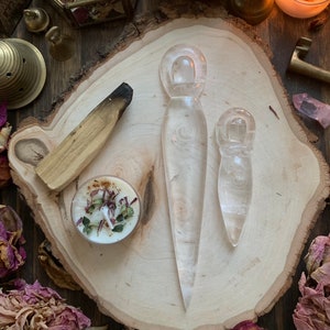 Quarz-Göttin-Duo / / Mutter Tochter Kristall Göttinnen / / Maiden und Mutter Göttin Set / / Reiki infundiert Crystal Göttin