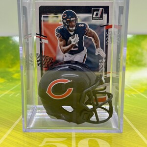 Chicago Bears Mini-Helm Shadowbox mit DJ Moore-Karte