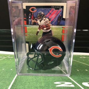Chicago Bears Jordan Howard Mini Capacete Shadowbox com cartão